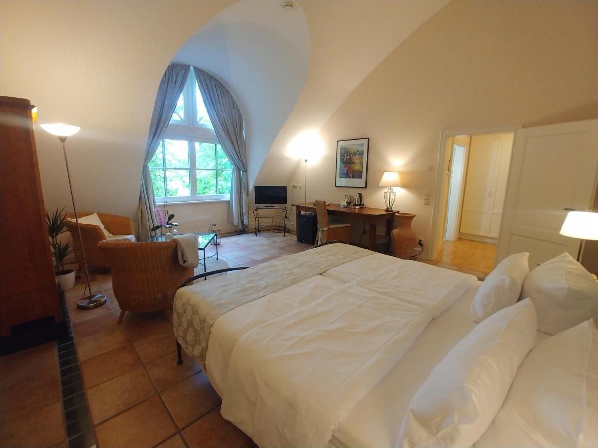Premium Suite-TREPPCHEN,1307517751:JPEG