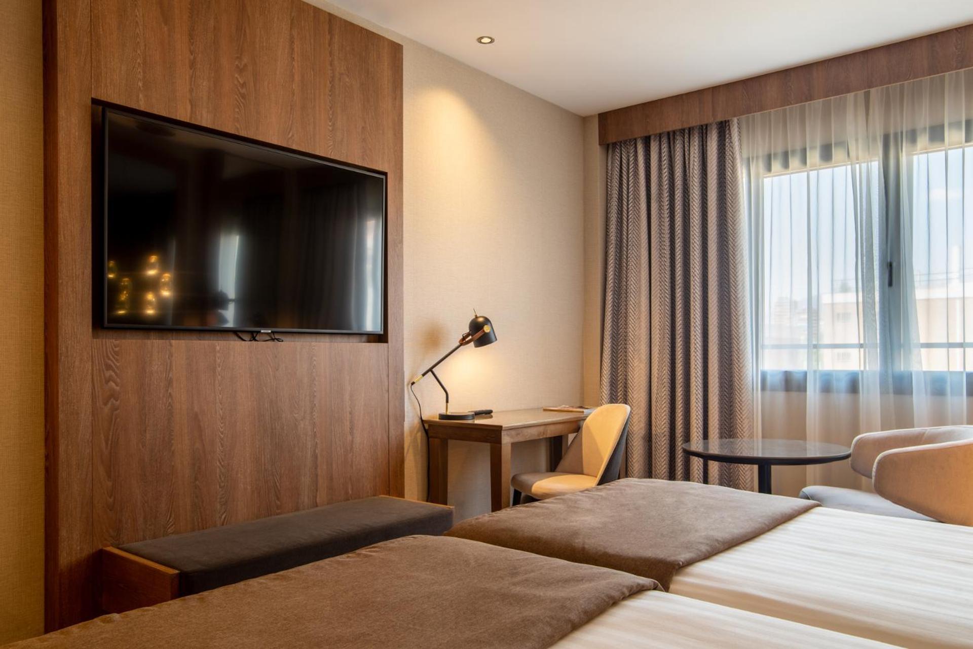 Double or Twin Room Extra Bed