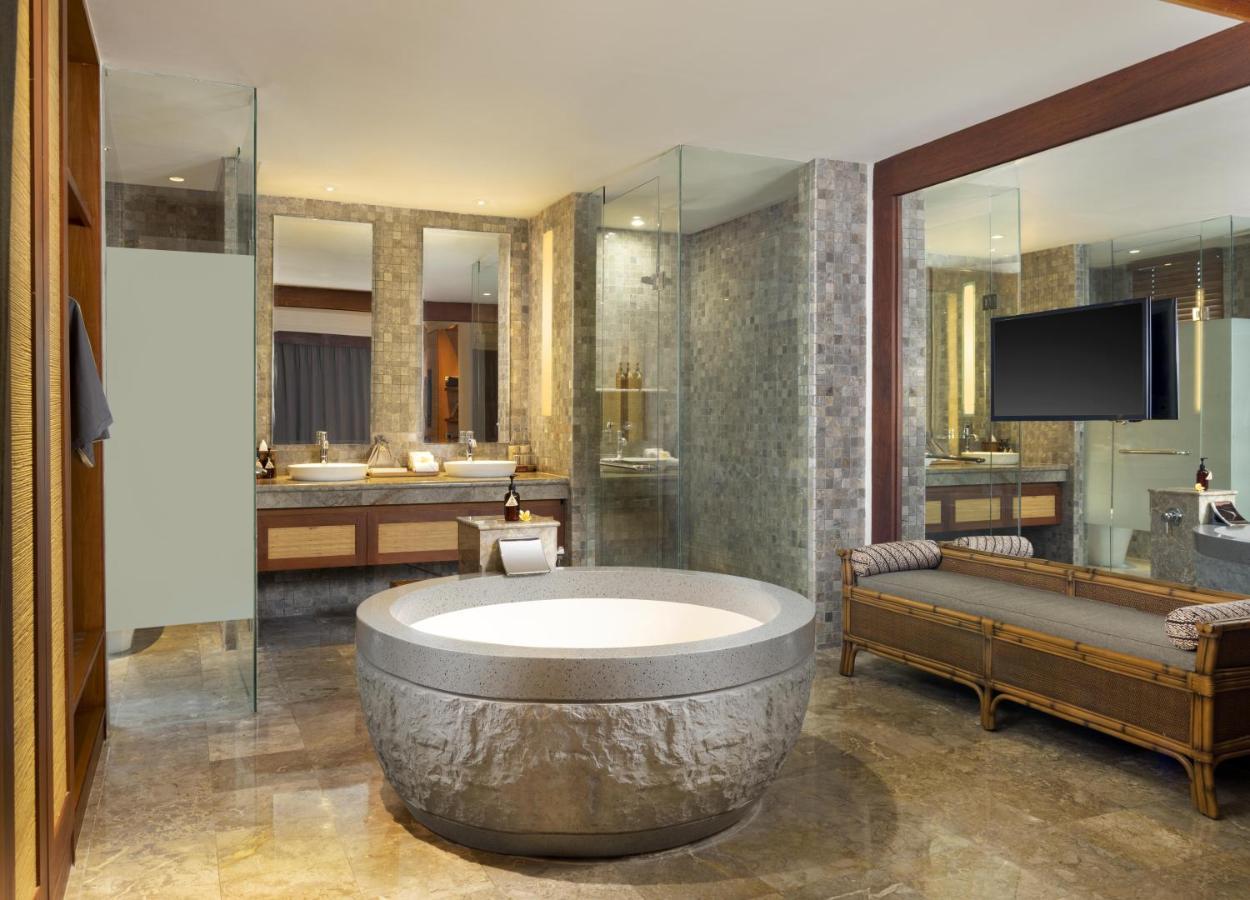 Two-Bedroom Suite Connecting Suite & Alaya Room