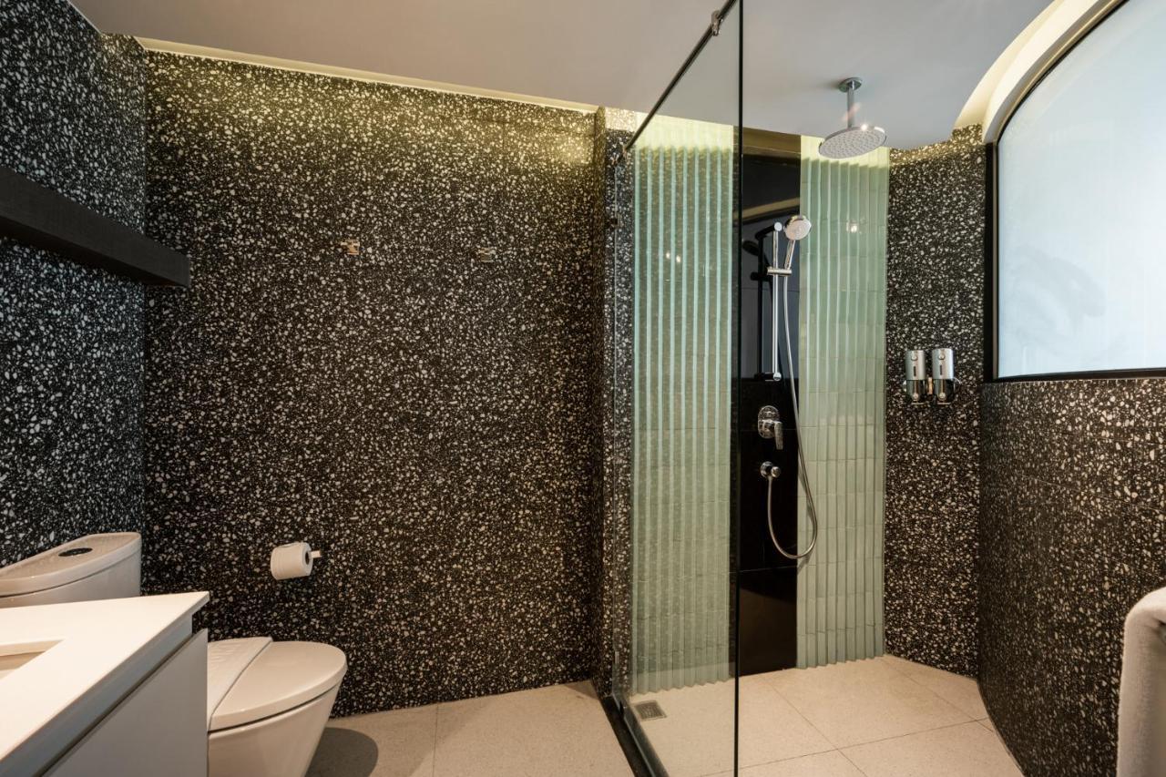 Premier King Room