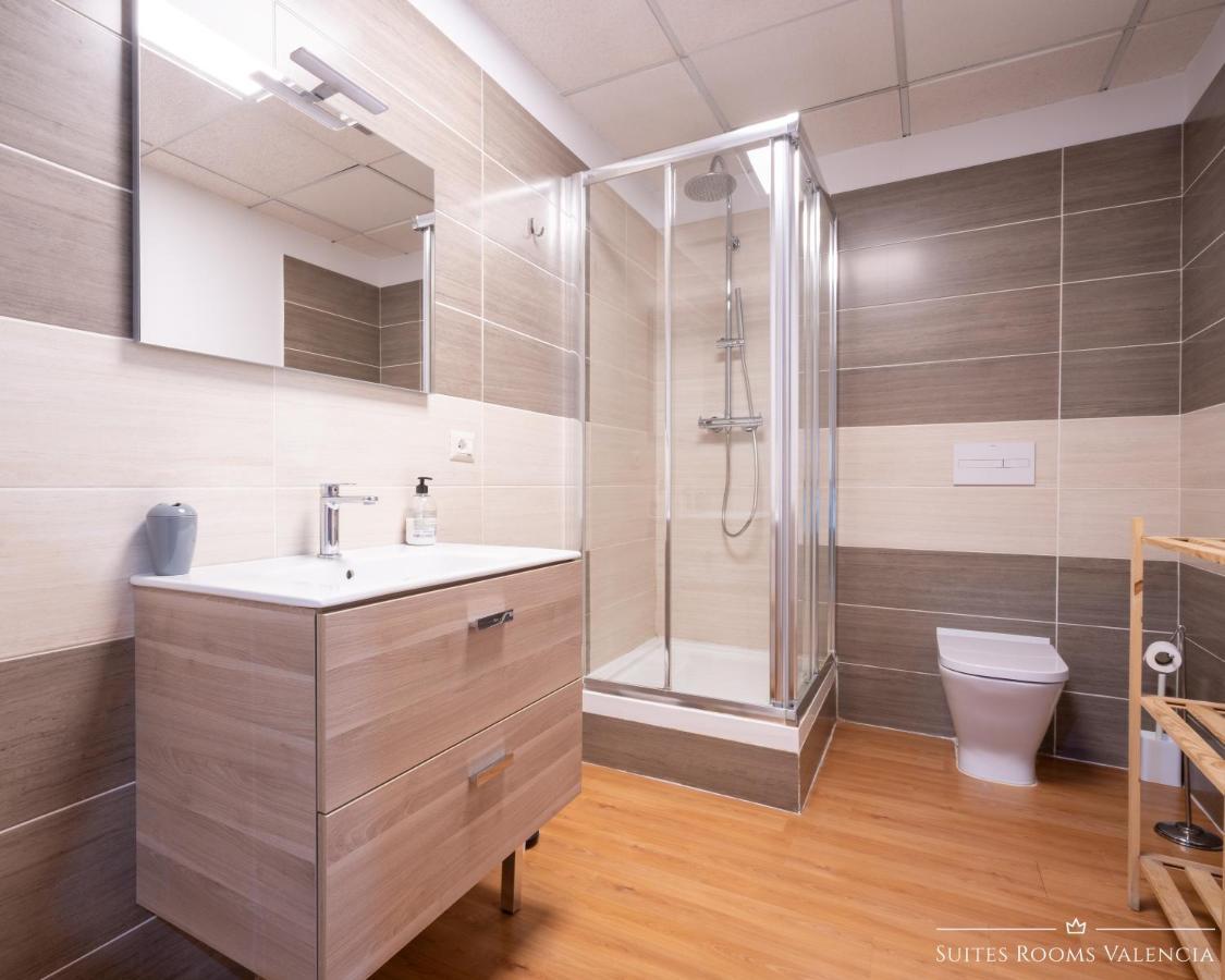 Standaard Tweepersoonskamer met Gedeelde Badkamer