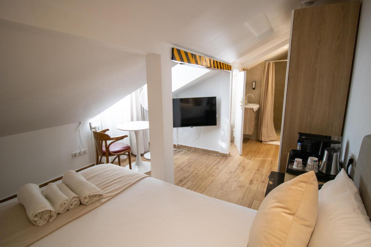 Kleine Zolderkamer voor 2 Personen