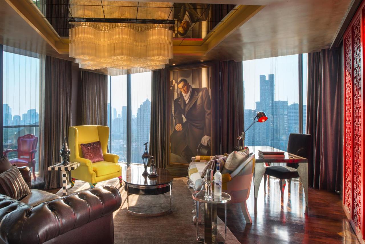 One-Bedroom King Suite Garden View