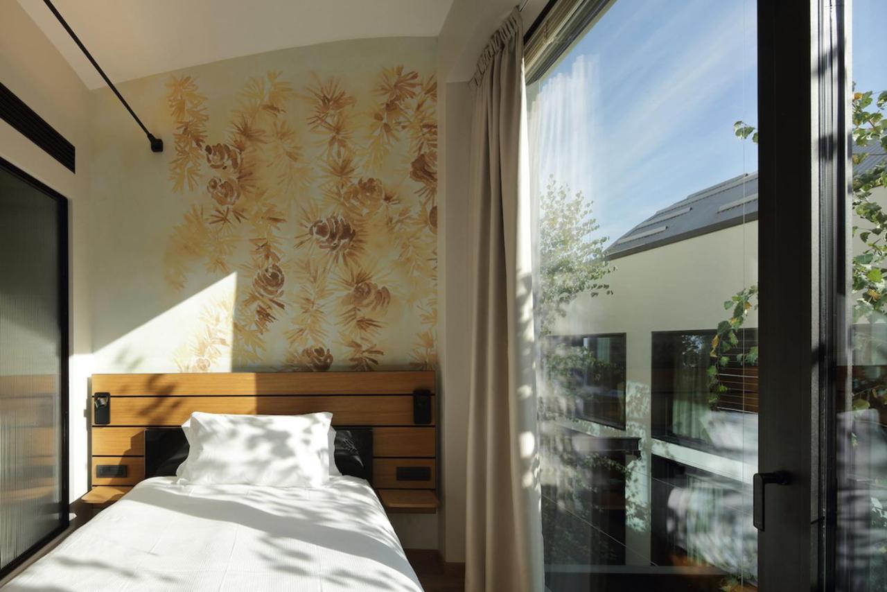 Kamer met Queensize Bed