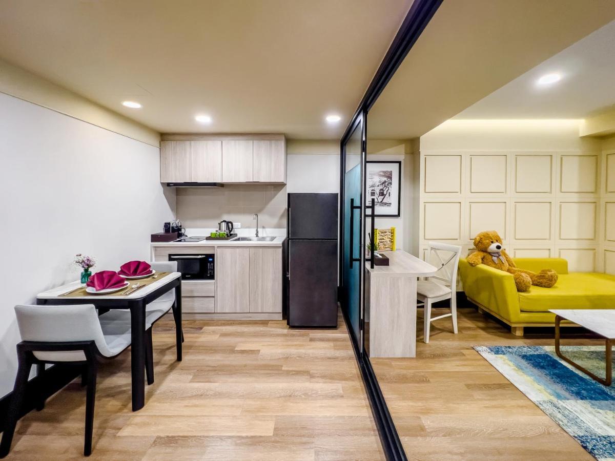 One-Bedroom Premier