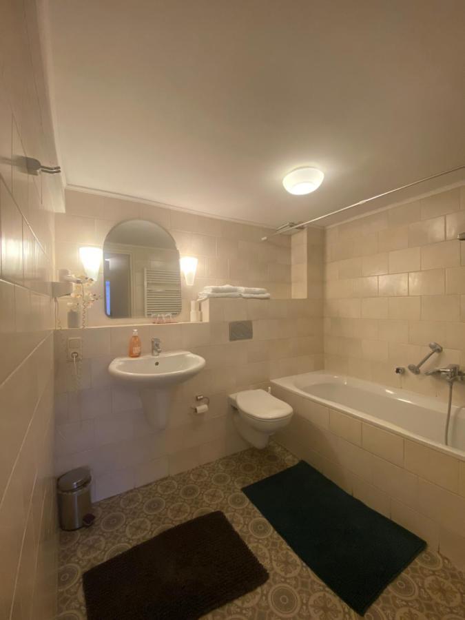 Deluxe Tweepersoonskamer met 2 Aparte Bedden