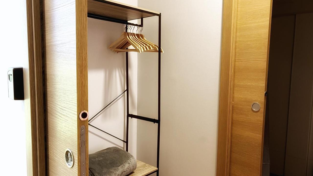 Single Room Private Bathroom