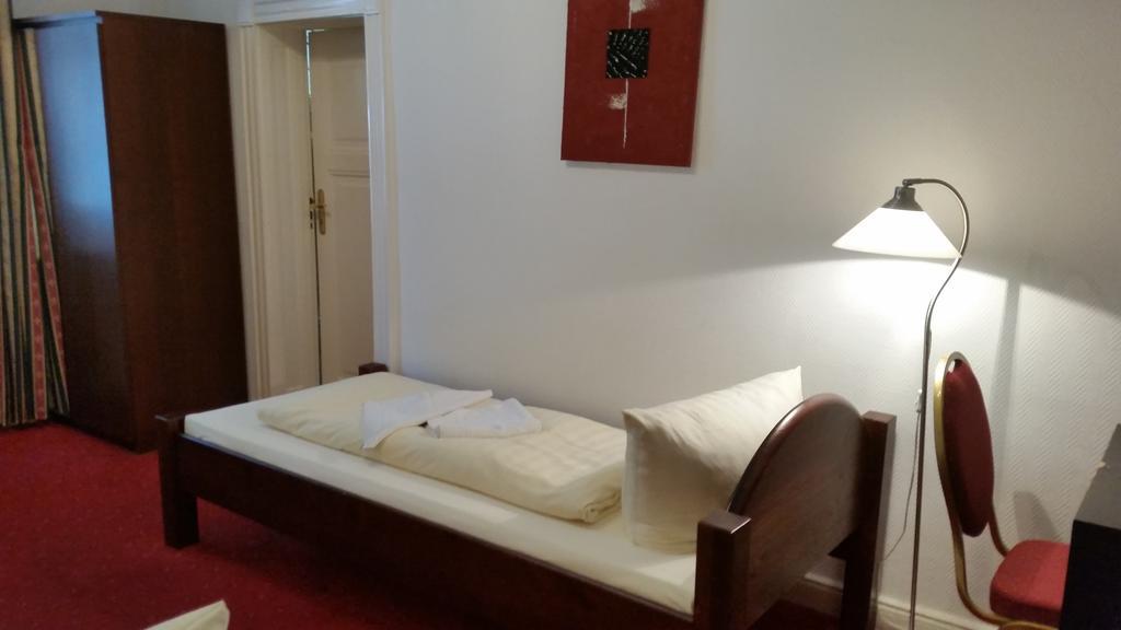Eenpersoonskamer met Gedeelde Badkamer