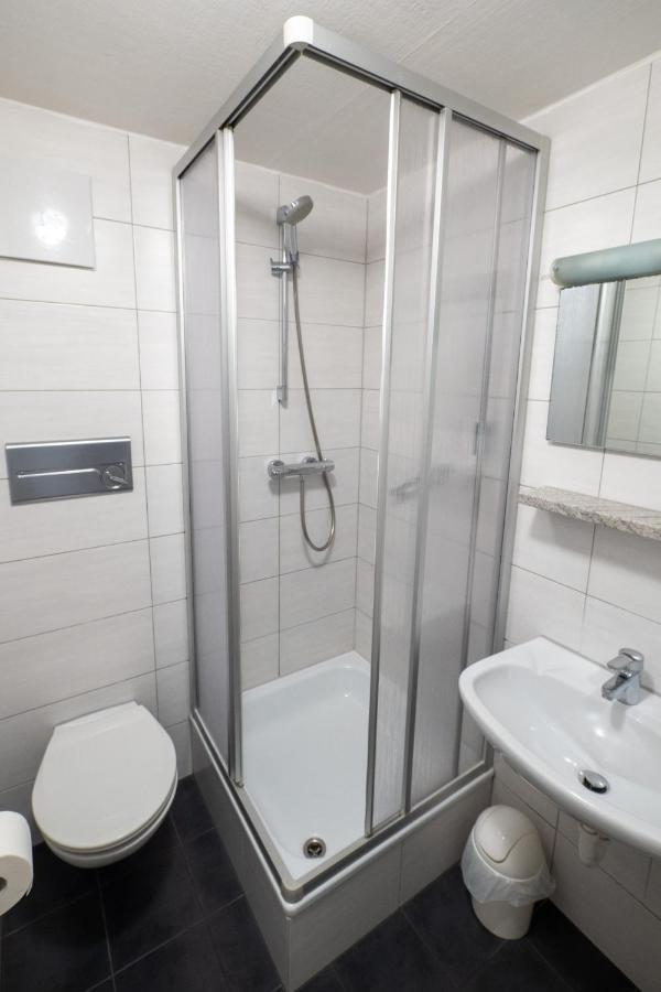 Double Room Private Bathroom
