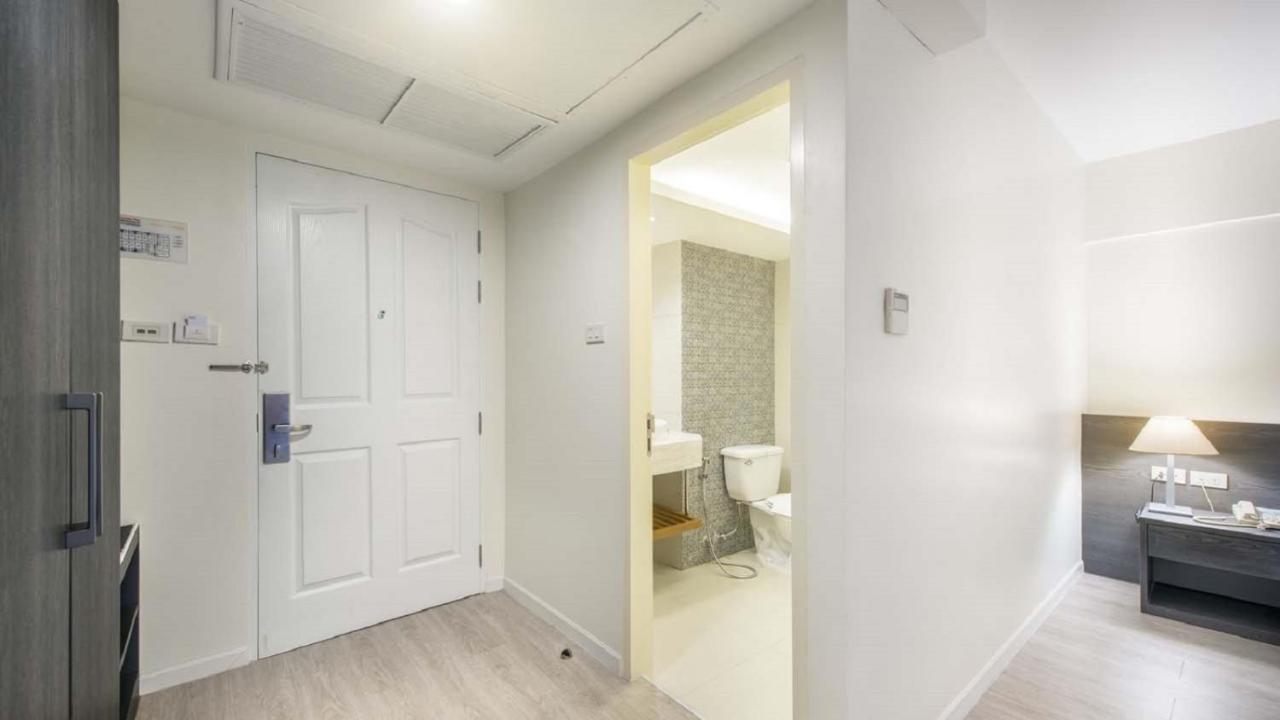 Family Room Bathroom