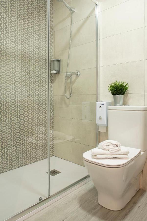 Twin Room with Private Bathroom,1353167056:JPEG