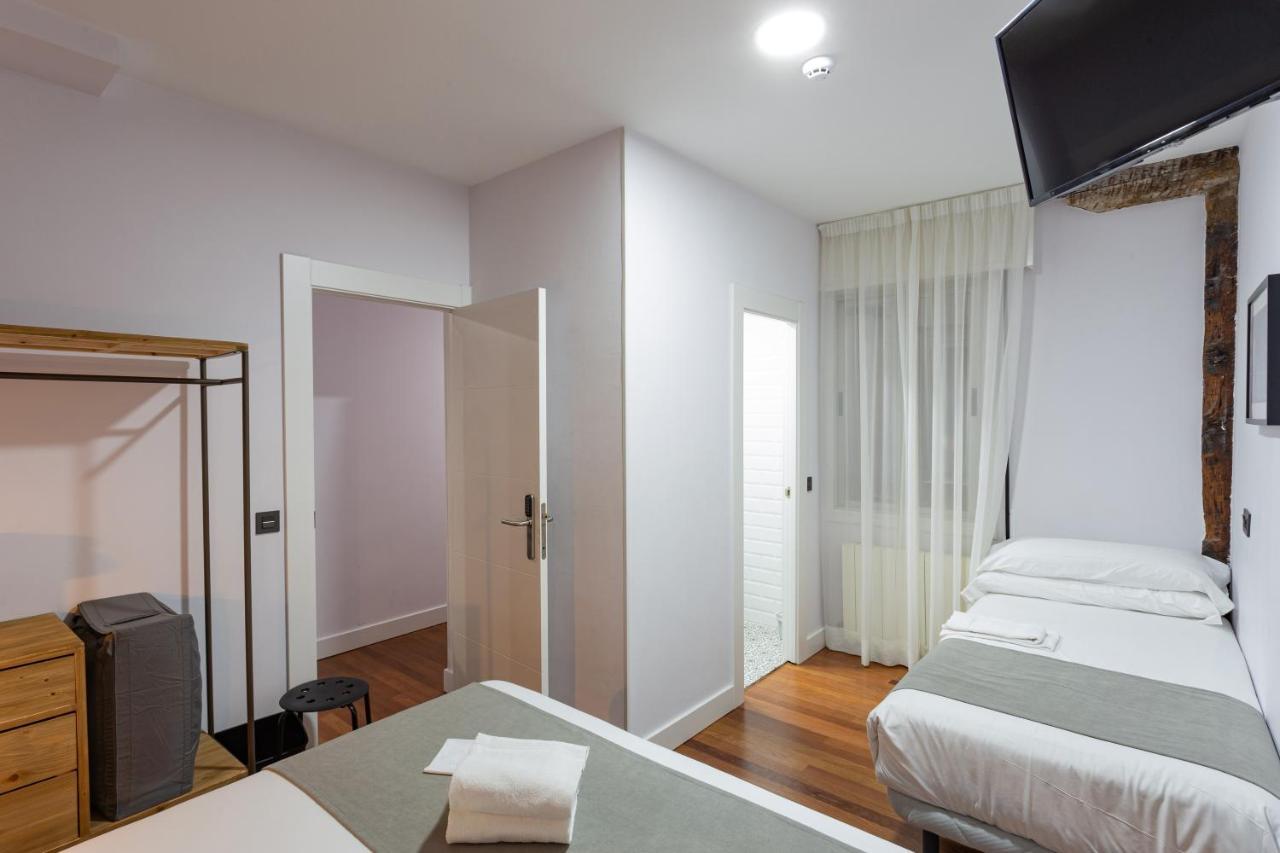 Triple Room Private Bathroom