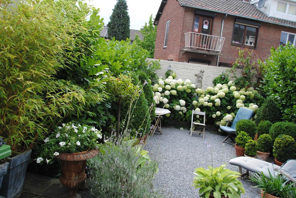 Double Room Garden View