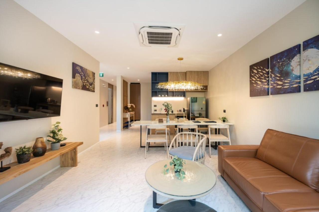 Five Bedroom Suite