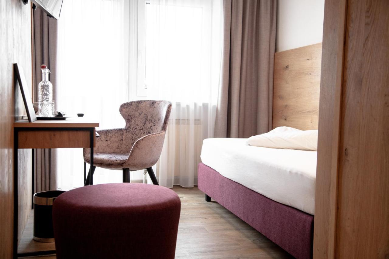 Comfort Single Room