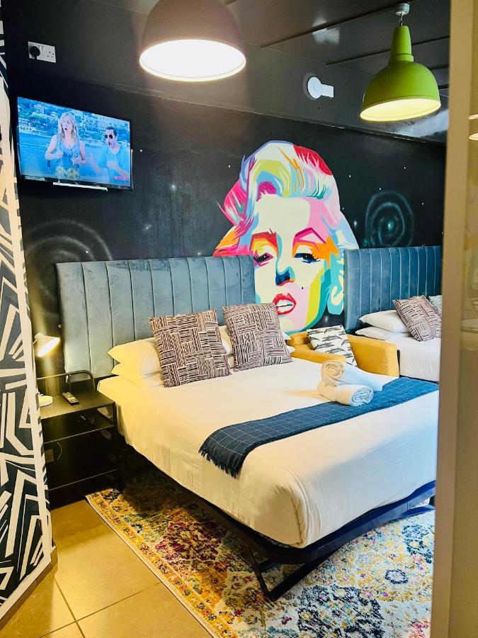 Studio met Kingsize Bed