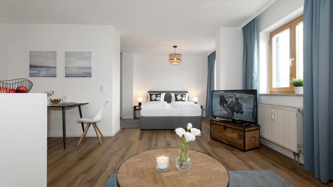 Studio met Kingsize Bed en Slaapbank