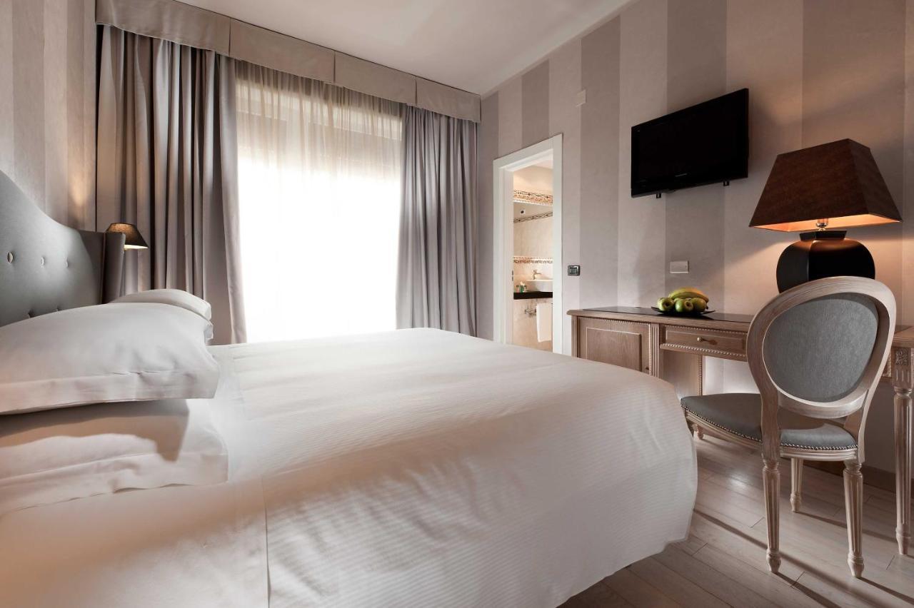 Comfortabele Kamer met Uitzicht op de Stad