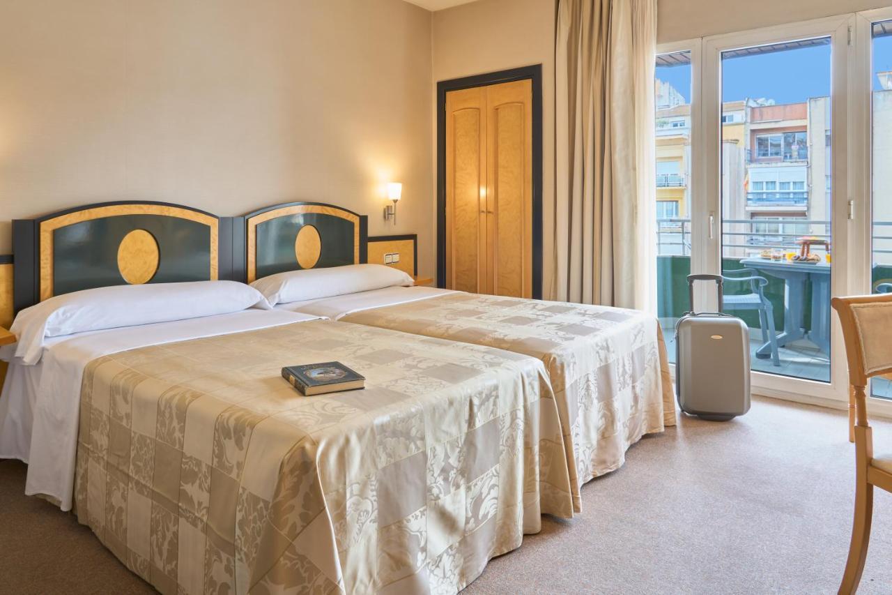 Double or Twin Room Terrace