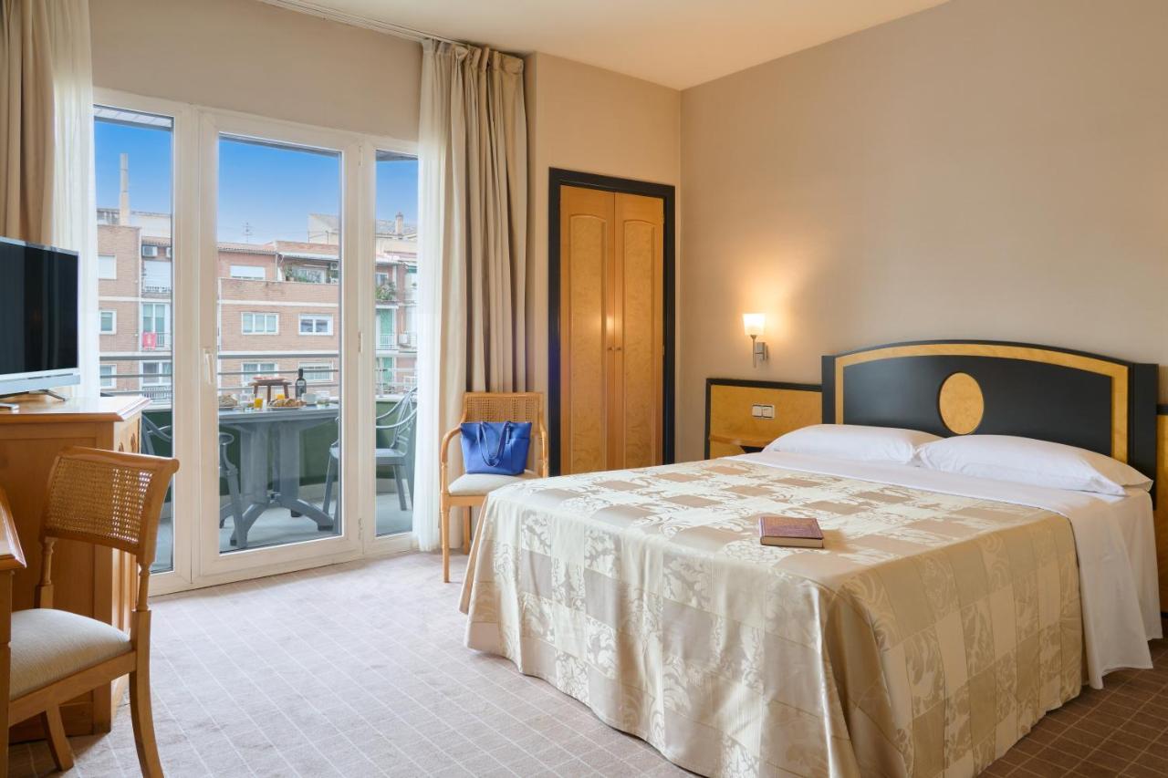 Double or Twin Room Terrace