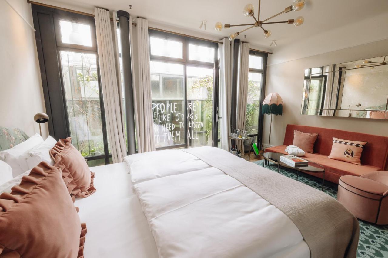 Art Deluxe Double Room