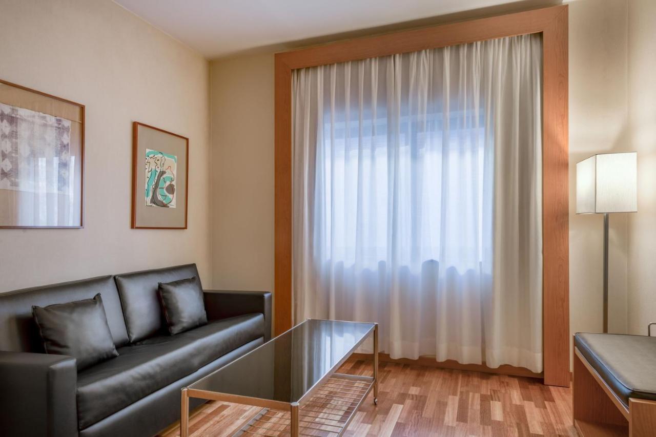 Superior Kamer met 1 Queensize Bed
