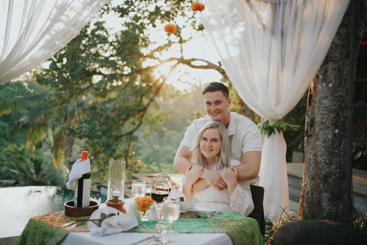 Romantic Sunset at Suite Valley View Balcony