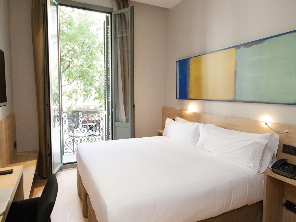 Comfort Tweepersoonskamer met 1 Tweepersoonsbed of 2 Aparte Bedden en Balkon