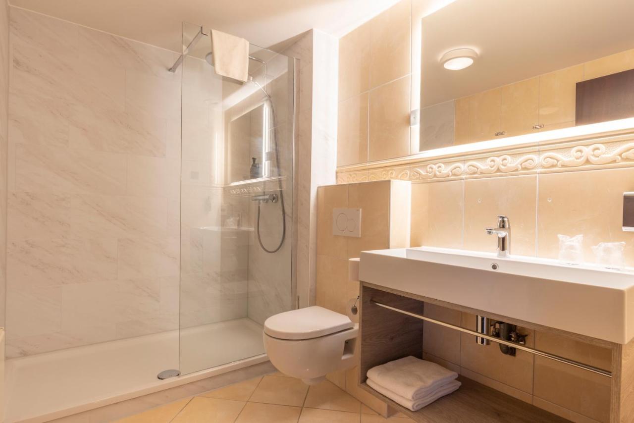 Double Room - Disability Access,1393917320:JPEG