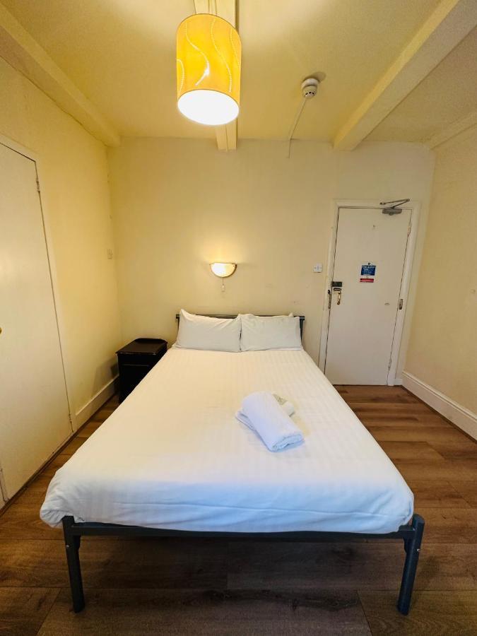 Tweepersoonskamer met Eigen Badkamer