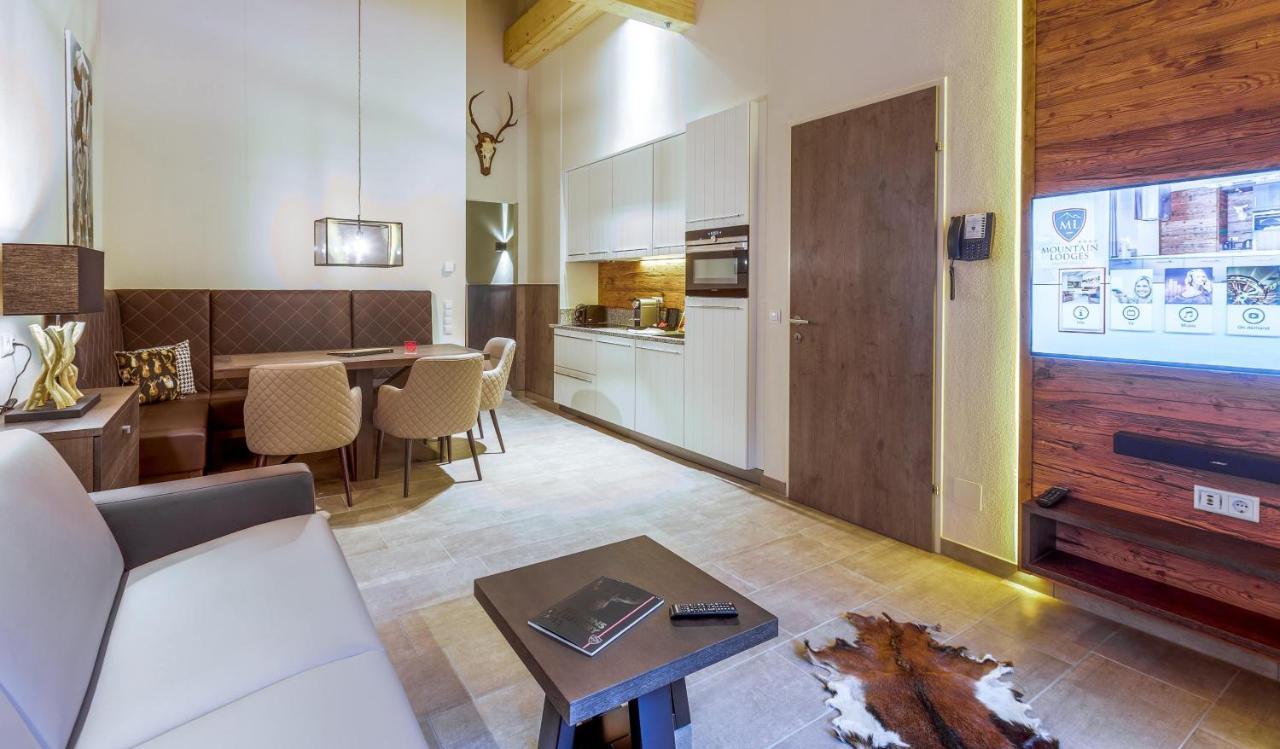 Two-Bedroom Suite