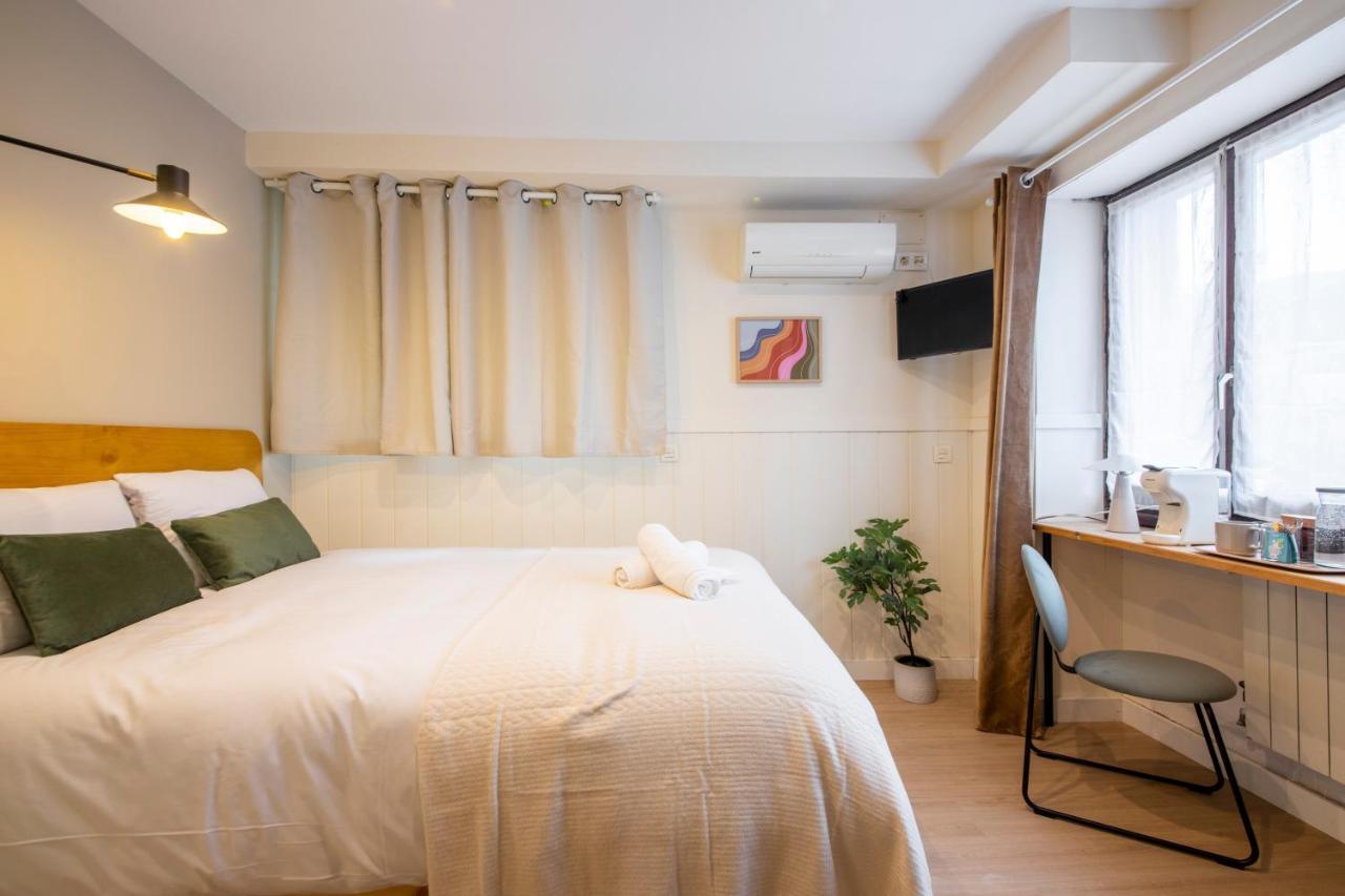 Large Single Room