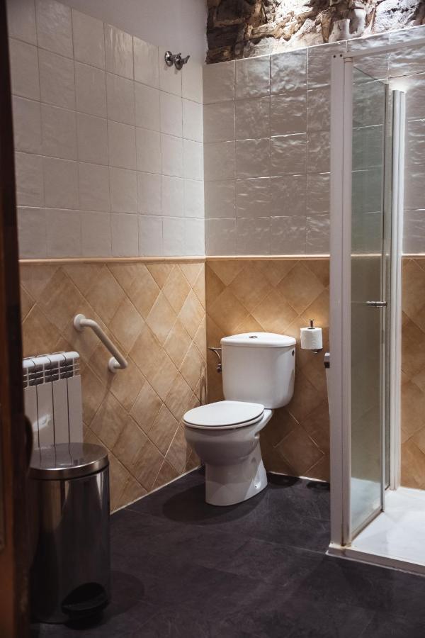 Double Room Shared Toilet