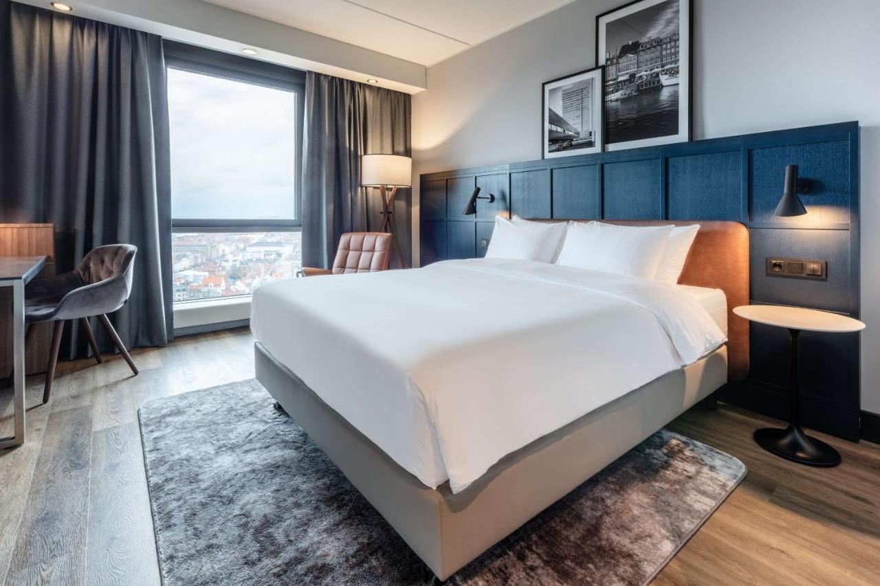Junior suite met panoramisch uitzicht op de stad