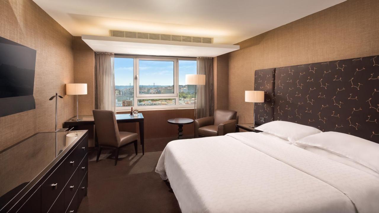 Premier Tweepersoonskamer met Queensize Bed en Uitzicht op de Stad - Hoge Verdieping