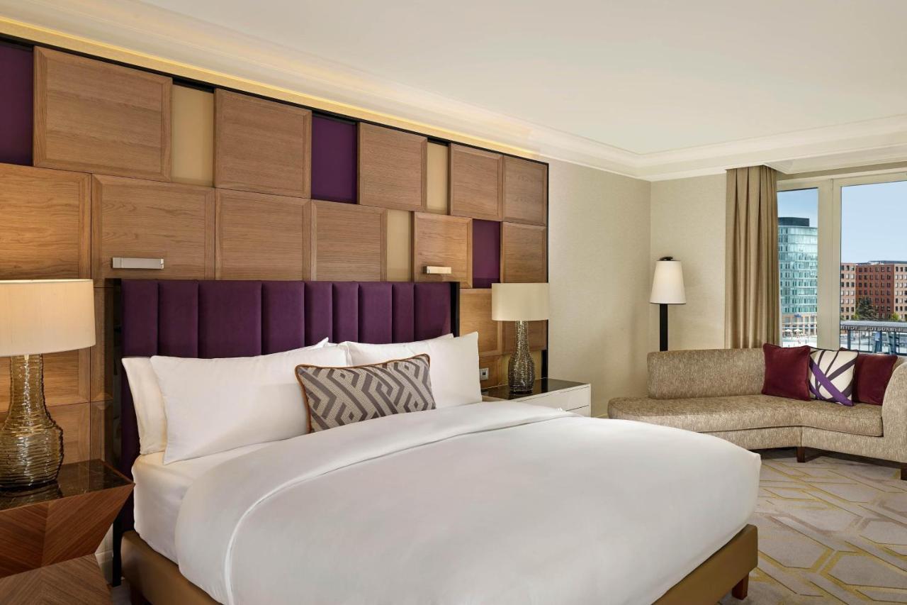 Deluxe Kamer met Kingsize Bed en Uitzicht over de Stad