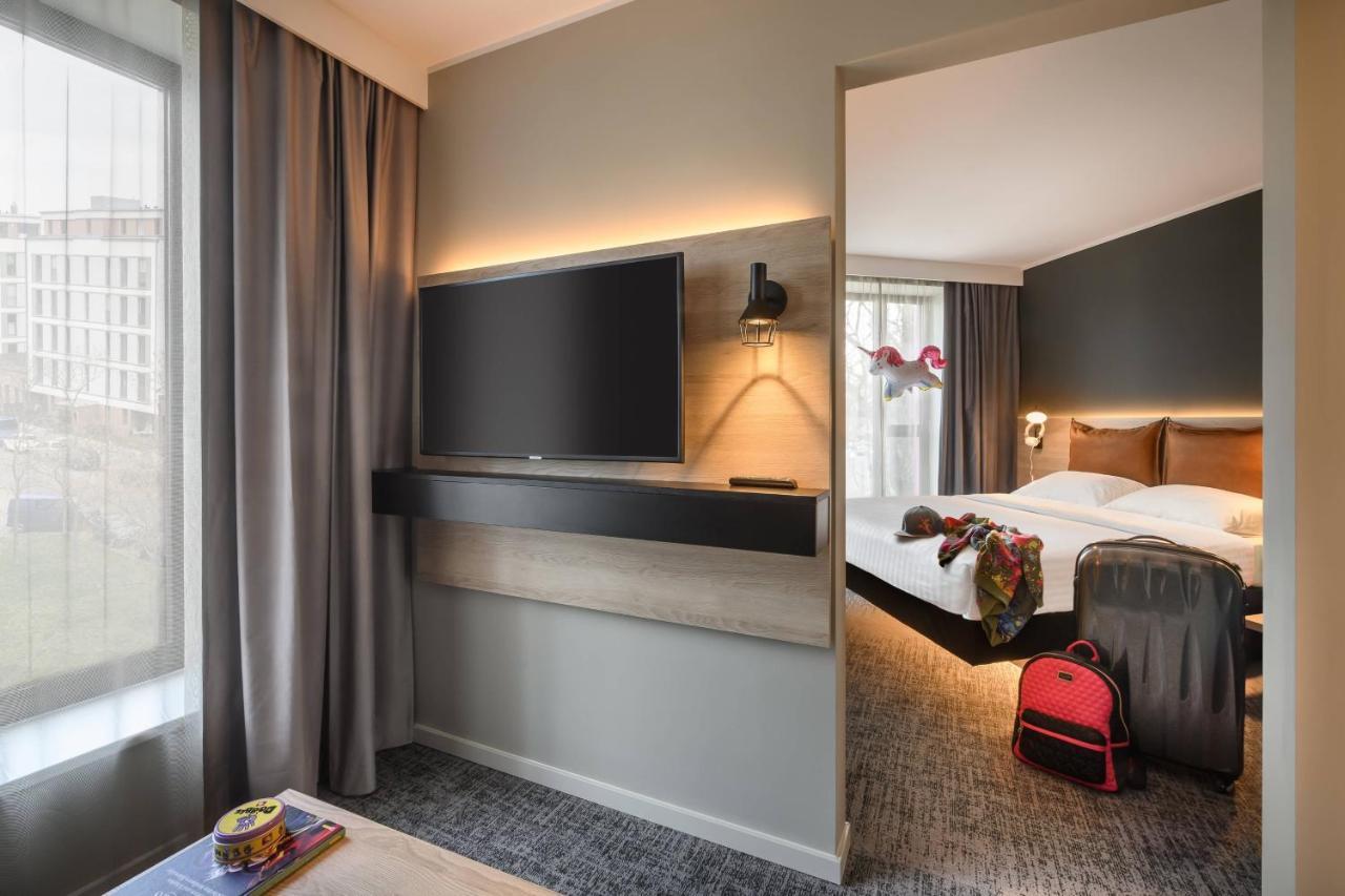 Moxyfied Familiekamer met Queensize Bed en Slaapbank
