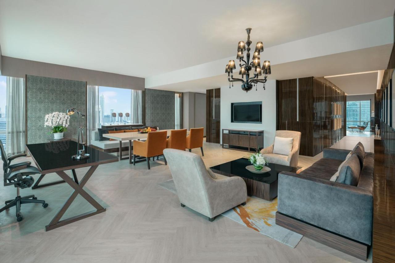 Presidential Corner Suite MahaNakhon View