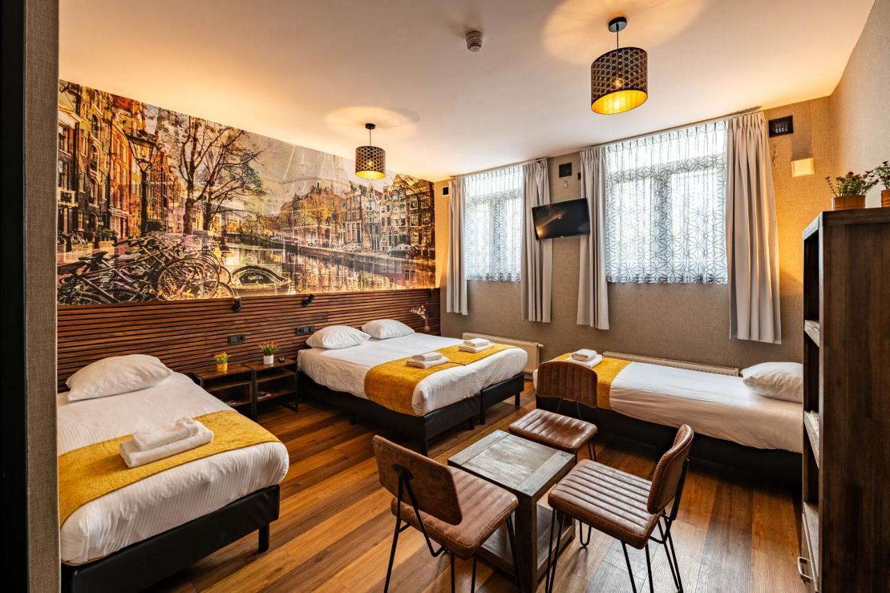 Familiekamer met Eigen Badkamer