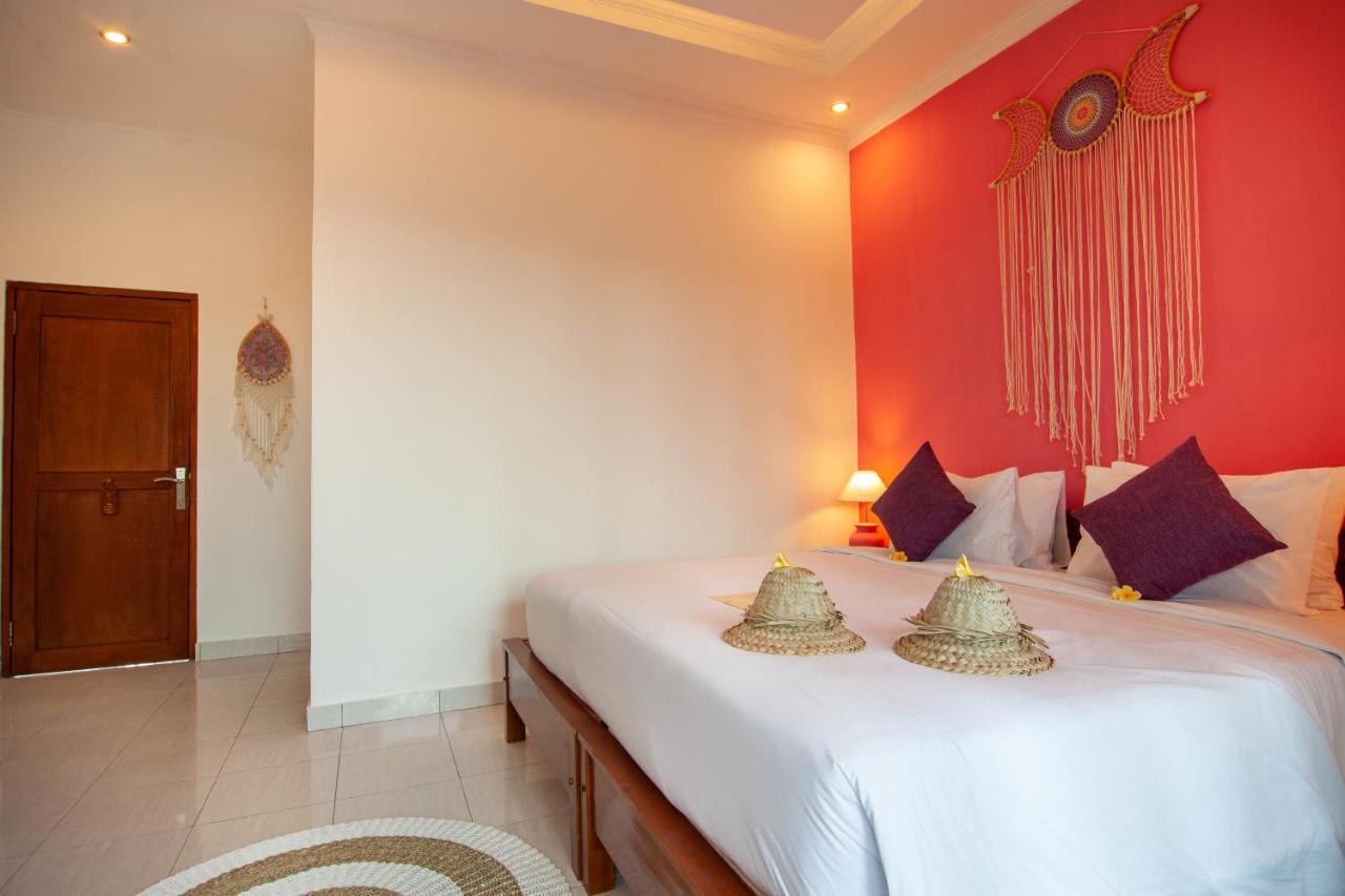 Honeymoon Getaway at Deluxe Room