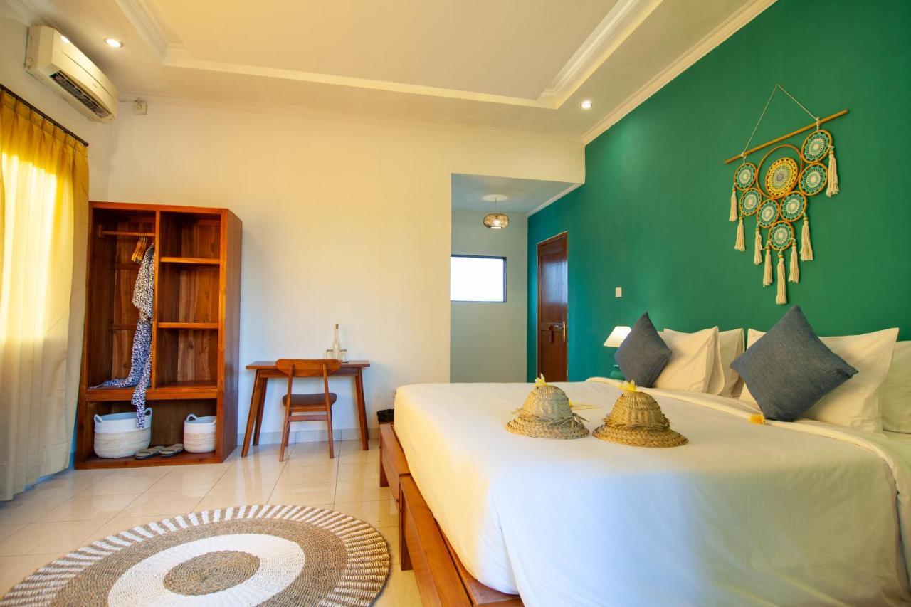 Honeymoon Getaway at Deluxe Room
