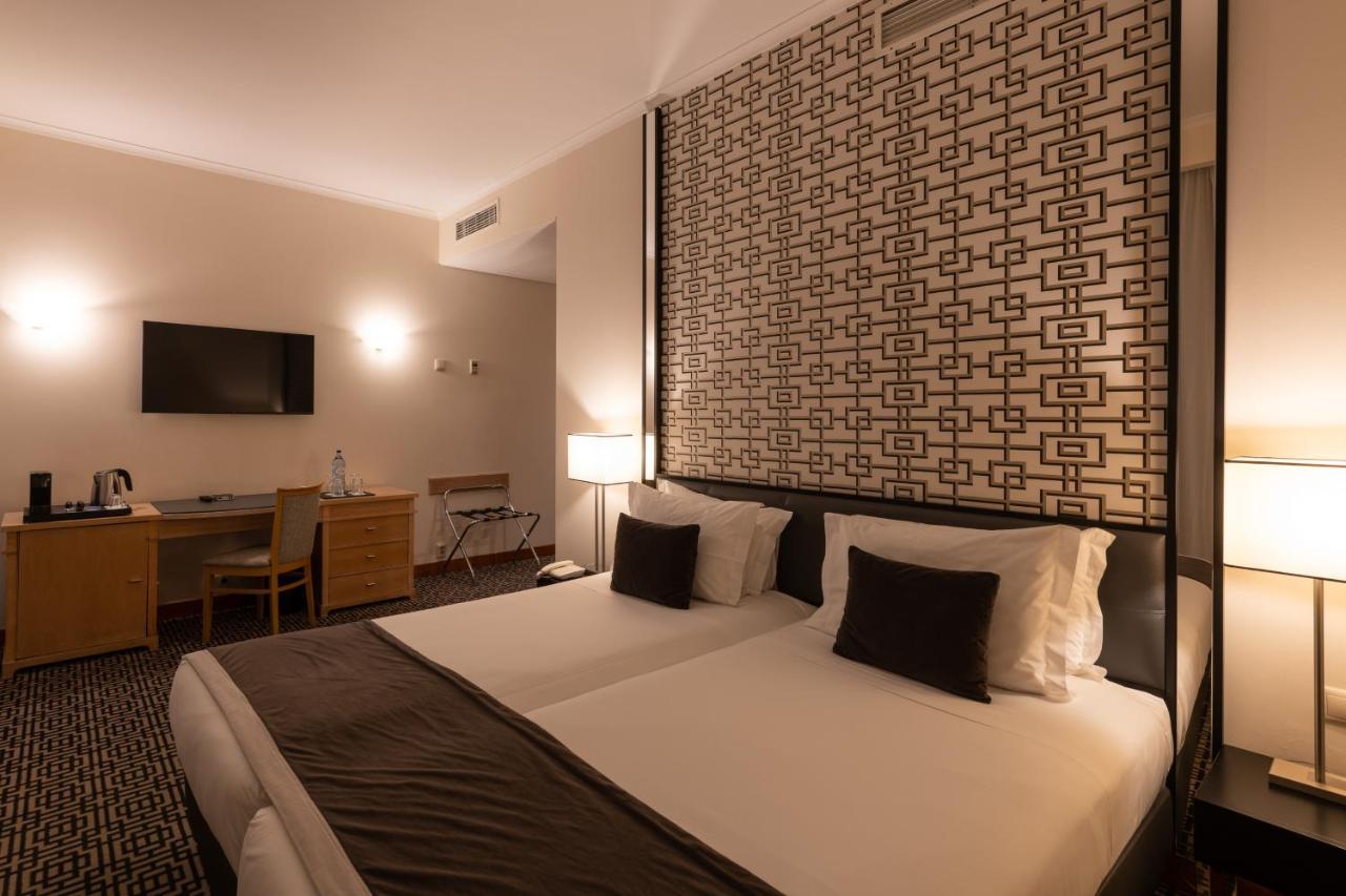 Luxe Kamer met 1 of 2 Bedden en Balkon