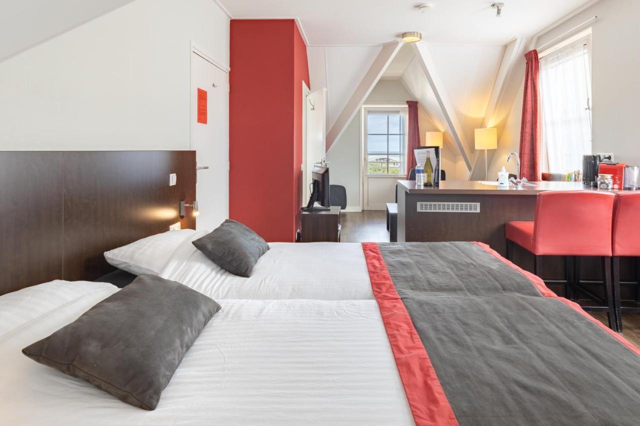 Superior Tweepersoonskamer met 2 Aparte Bedden en Uitzicht op Zee