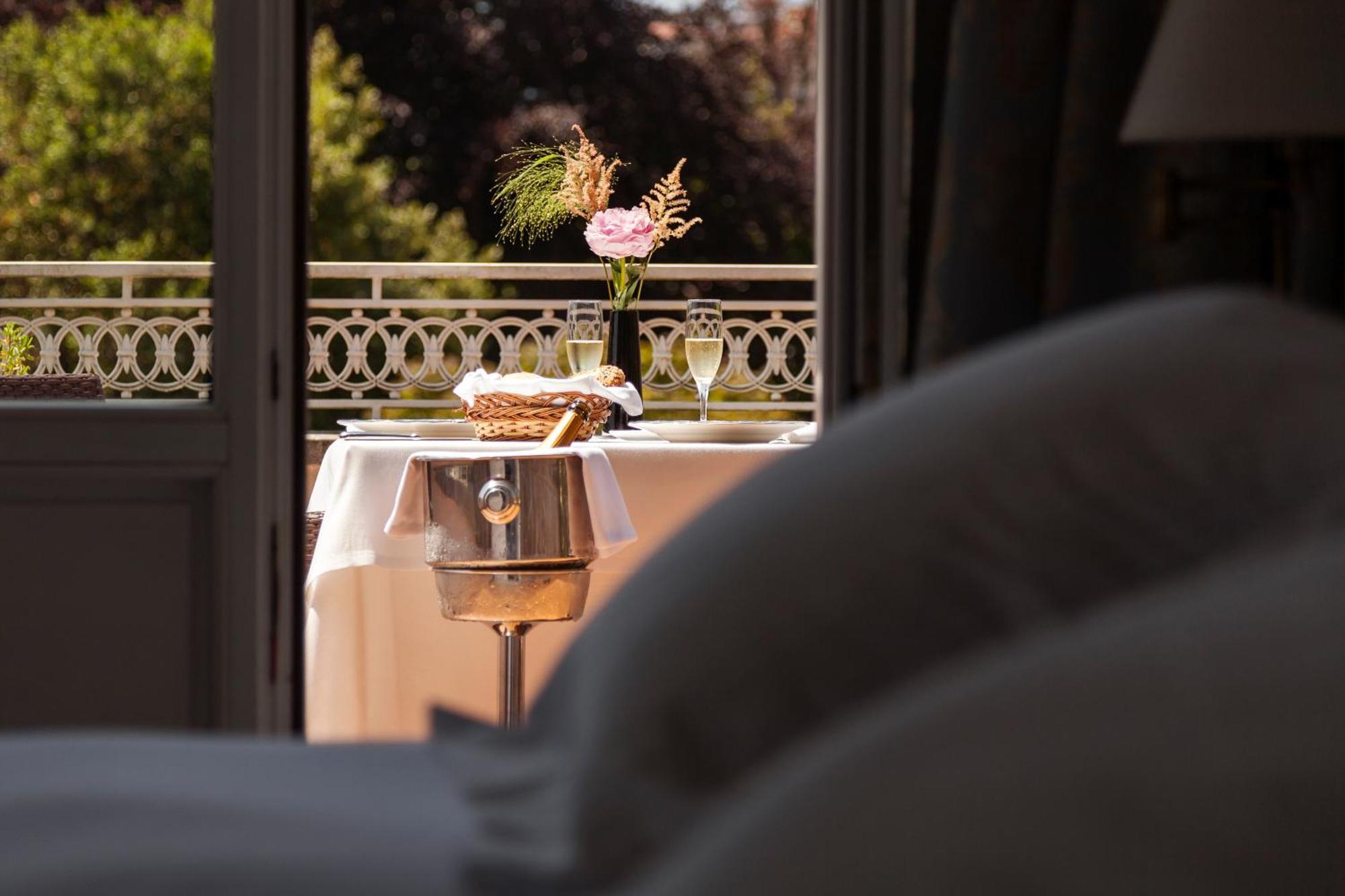 Deluxe Double Room Balcony