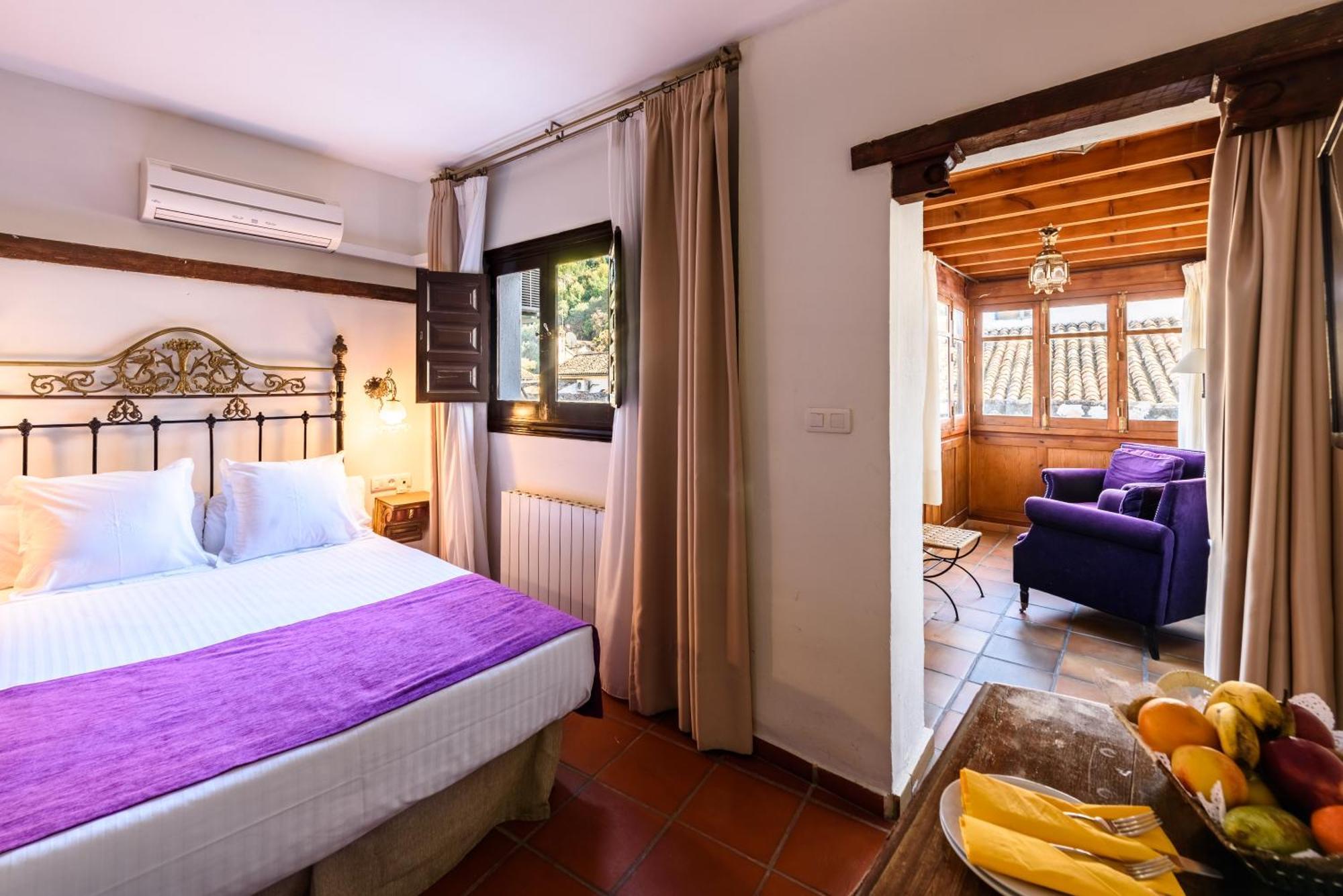 Double or Twin Room Alhambra Views