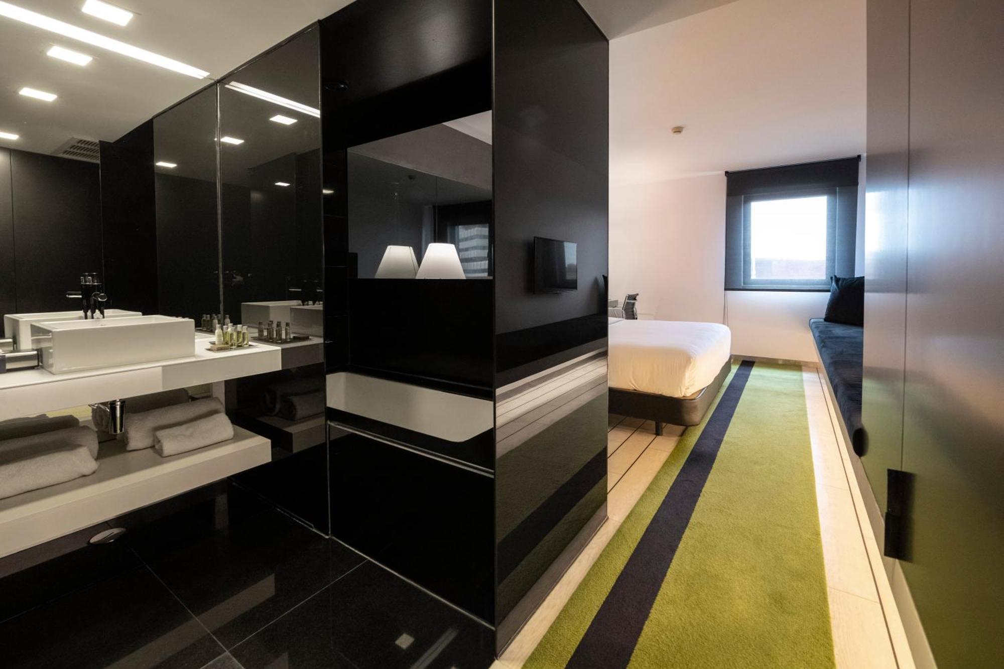 Kamer met Kingsize Bed