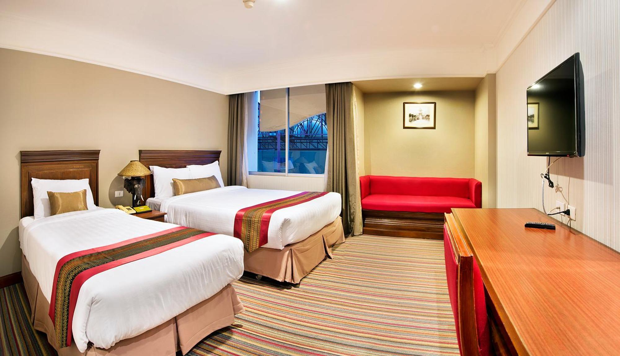 Deluxe Double or Twin Room