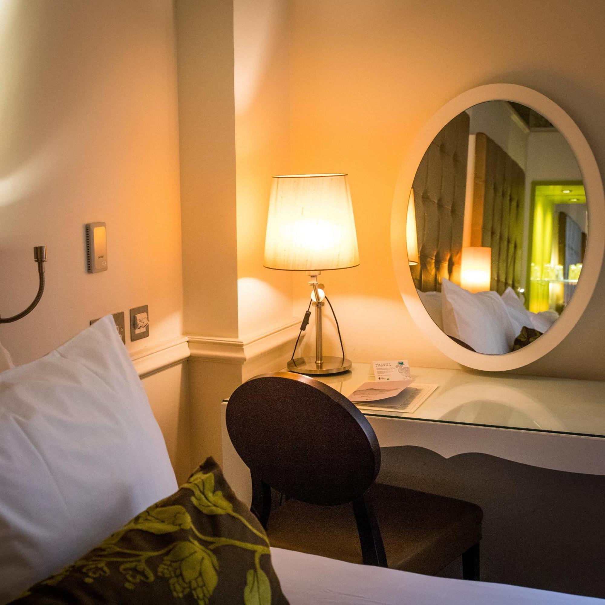 Premium King Room