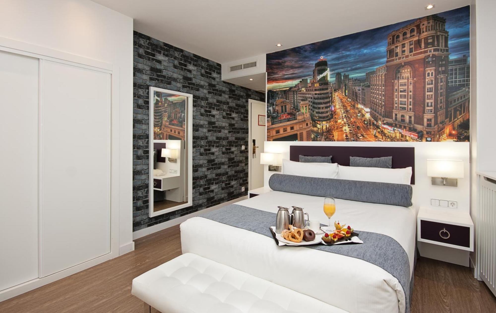 Superior Double Room Views