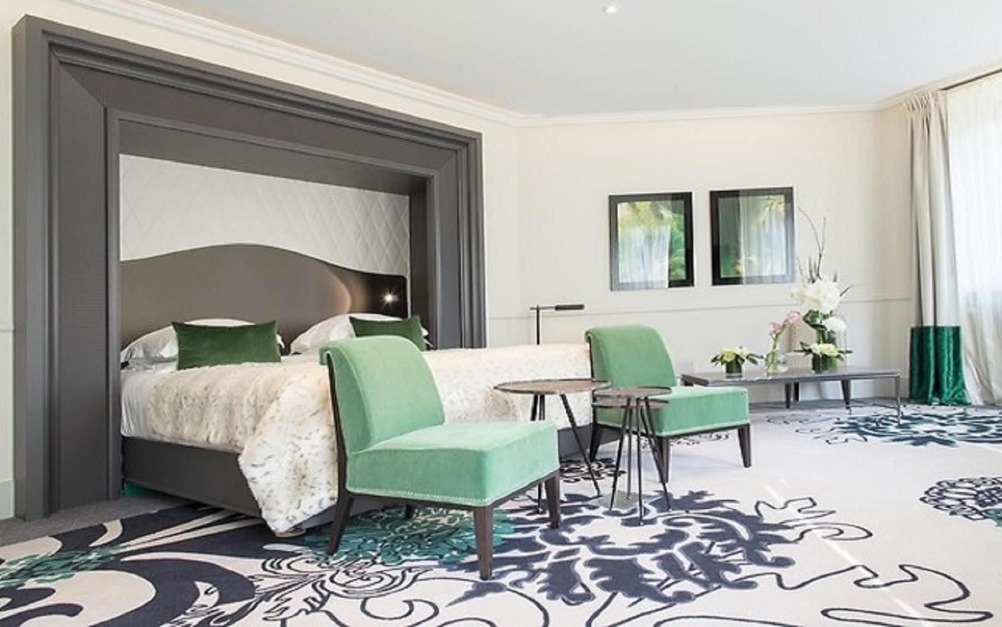 Junior Suite met Balkon en Uitzicht op het Operagebouw